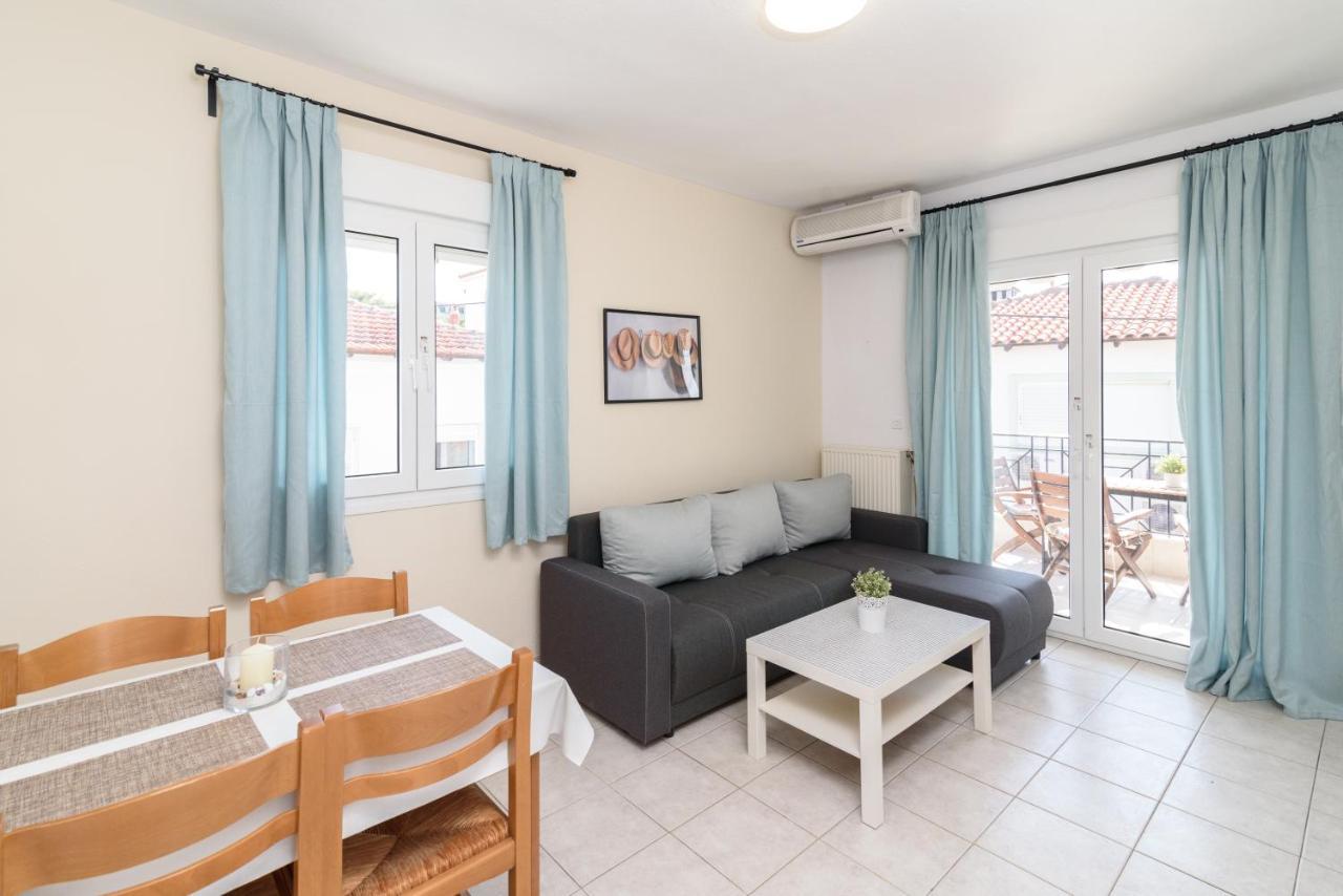 Ariana Apartments Polychrono Luaran gambar