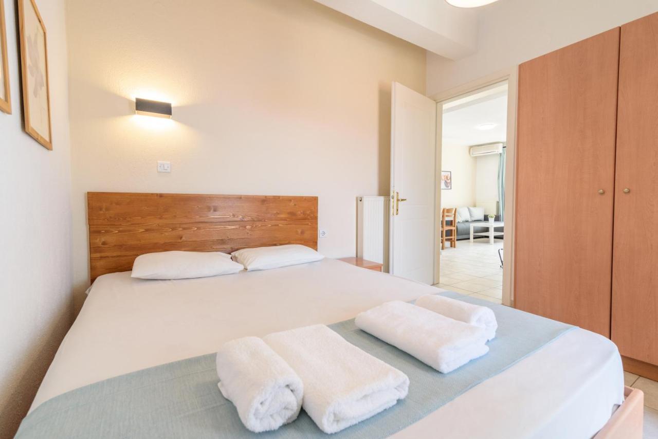 Ariana Apartments Polychrono Luaran gambar